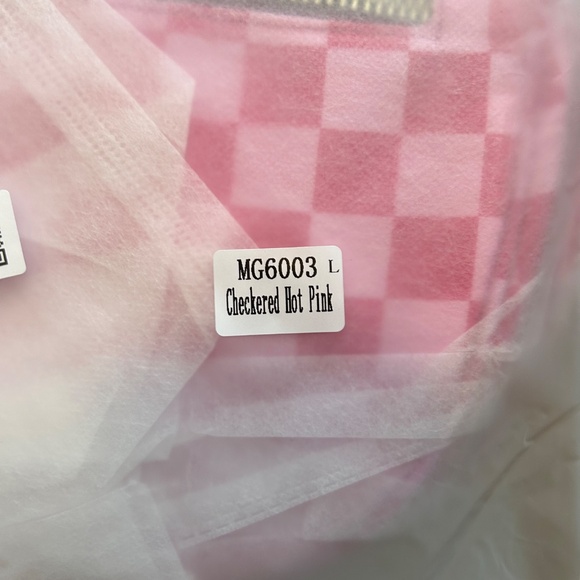 Emmafy Go Free Crossbody - Picture 4 of 4